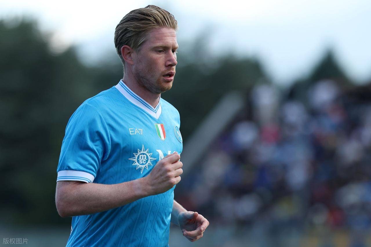 港队本月亚洲杯预选赛大名单：陈晋一领衔中超、中甲8将入选（香港队本月亚洲杯预选赛大名单公布：陈晋一领衔，8名中超／中甲球员入选）