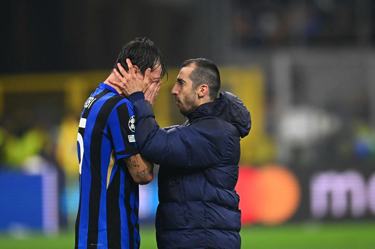 柔佛主帅：球员们在与申花的比赛中表现非常出色，我非常满意（柔佛主帅：对阵申花，球员发挥亮眼，我十分满意）