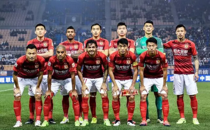 托尼：劳塔罗是国米的灵魂，但他在队友面前应多展现出笑容（托尼：劳塔罗是国米灵魂，期望他在队友面前更常微笑）